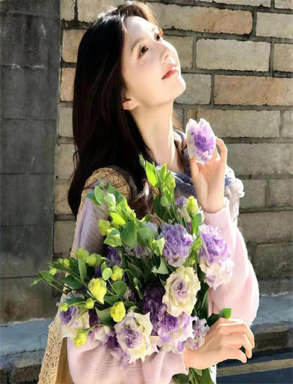 精品麻豆一卡2卡三卡4卡乱码_MM131美女图片高清头像_国语版拜托小姐